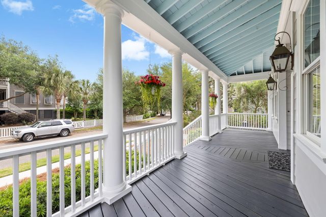 882 Tupelo Bay Drive, Mount Pleasant, SC 29464