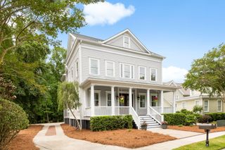882 Tupelo Bay Drive, Mount Pleasant, SC 29464