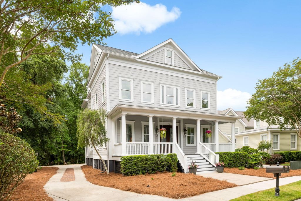 882 Tupelo Bay Drive, Mount Pleasant, SC 29464