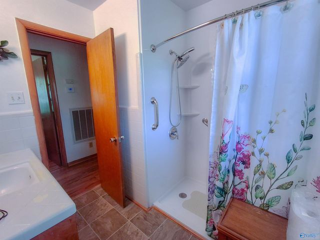 172 Bell Road, Huntsville, AL 35811