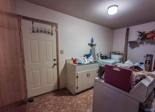 172 Bell Road, Huntsville, AL 35811