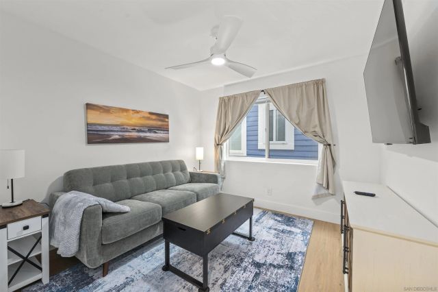 727 Ostend, San Diego, CA 92109