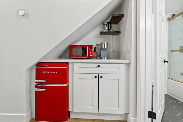 727 Ostend, San Diego, CA 92109