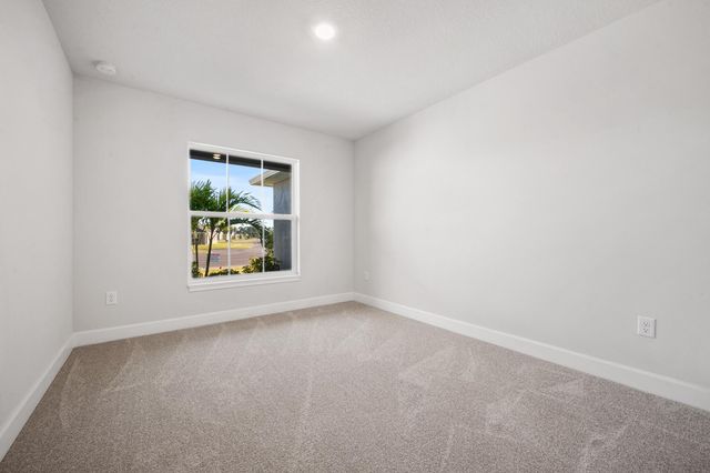 8634 Giovanni Avenue, Fort Pierce, FL 34951