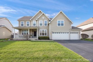 829 Preston Lane, Oswego, IL 60543