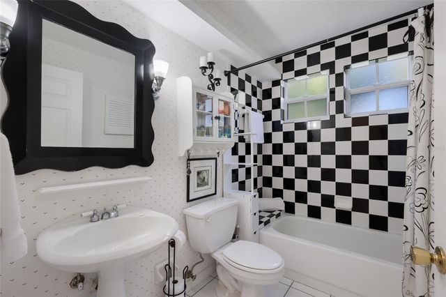 115 BURNS ROAD, Terra Ceia, FL 34250