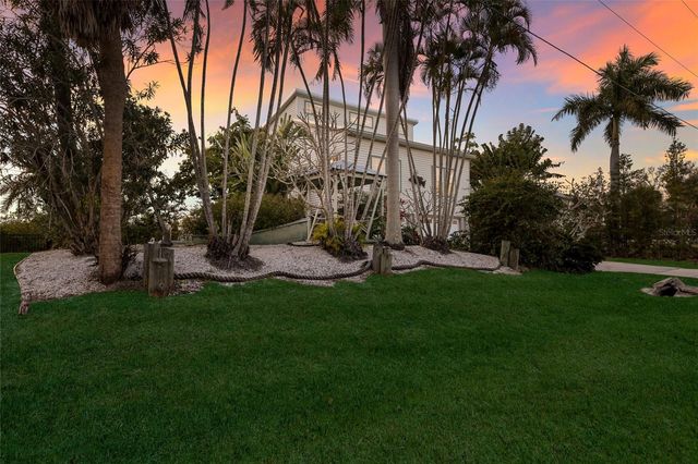 115 BURNS ROAD, Terra Ceia, FL 34250