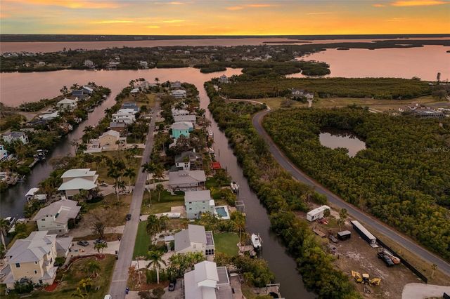 115 BURNS ROAD, Terra Ceia, FL 34250