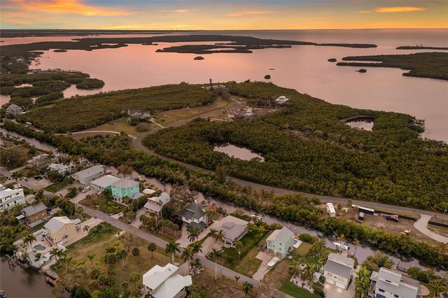 115 BURNS ROAD, Terra Ceia, FL 34250