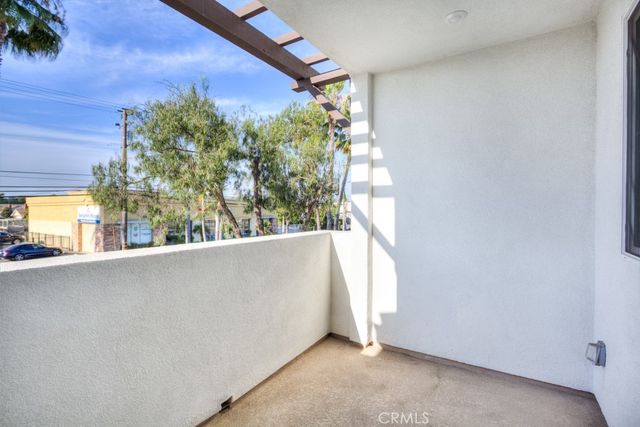 11454 Artesia, Artesia, CA 90701