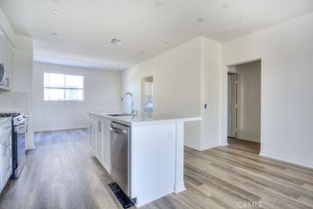 11454 Artesia, Artesia, CA 90701