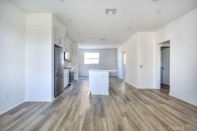 11454 Artesia, Artesia, CA 90701