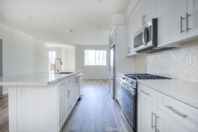 11454 Artesia, Artesia, CA 90701