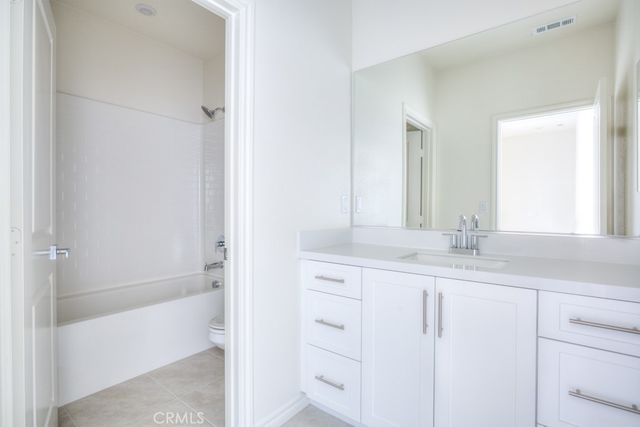 11454 Artesia, Artesia, CA 90701