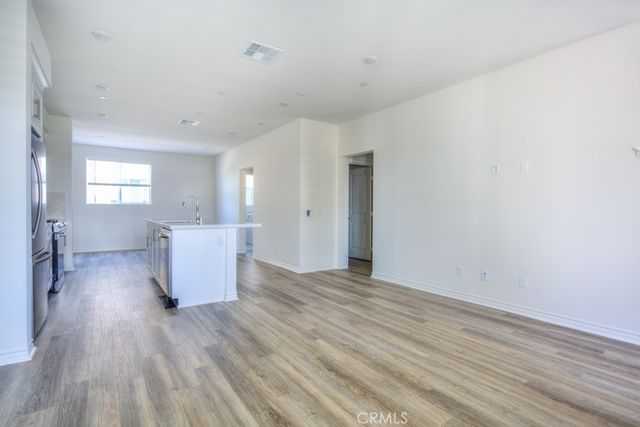 11454 Artesia, Artesia, CA 90701