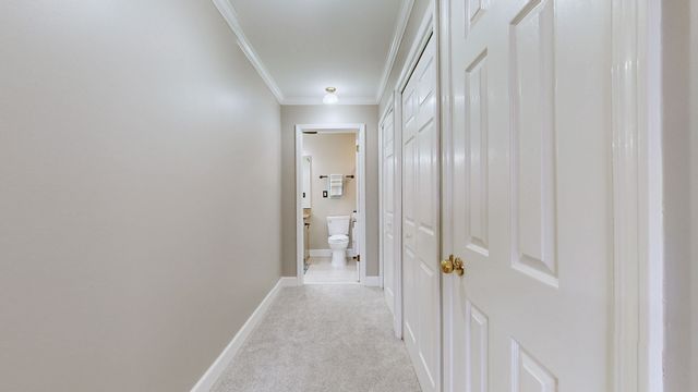 407 Country Club Ct, Clarksville, TN 37043