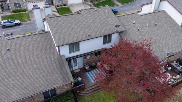 407 Country Club Ct, Clarksville, TN 37043