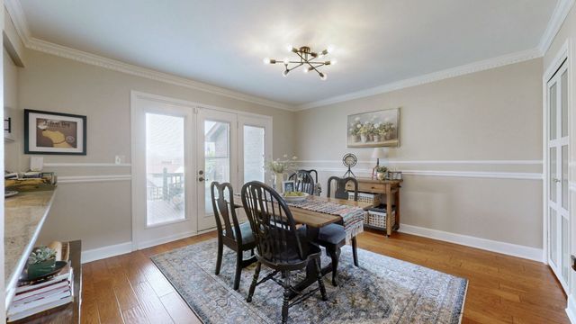 407 Country Club Ct, Clarksville, TN 37043
