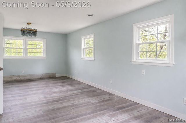 21411 Pontiac Trail, South Lyon, MI 48178