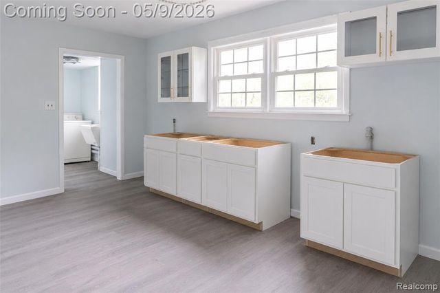 21411 Pontiac Trail, South Lyon, MI 48178