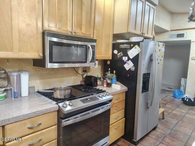 3305 TYRONE Drive, El Paso, TX 79925