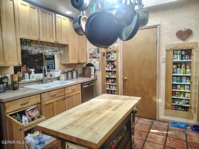 3305 TYRONE Drive, El Paso, TX 79925