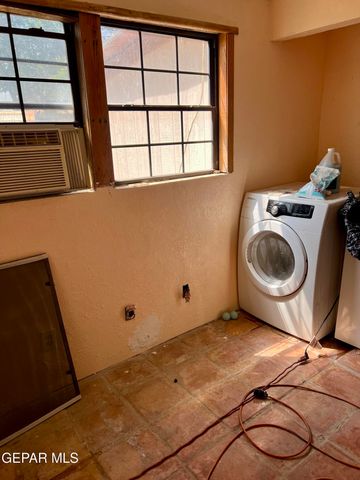 3305 TYRONE Drive, El Paso, TX 79925