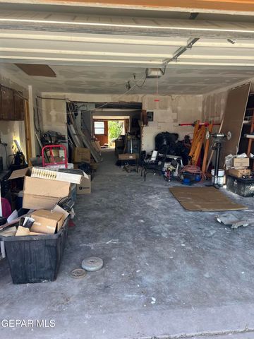 3305 TYRONE Drive, El Paso, TX 79925