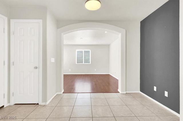 6909 Graceful Cloud Avenue, Henderson, NV 89011