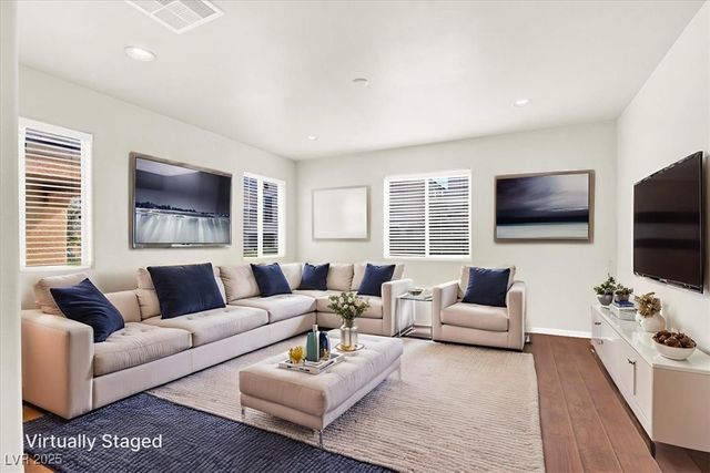 6909 Graceful Cloud Avenue, Henderson, NV 89011