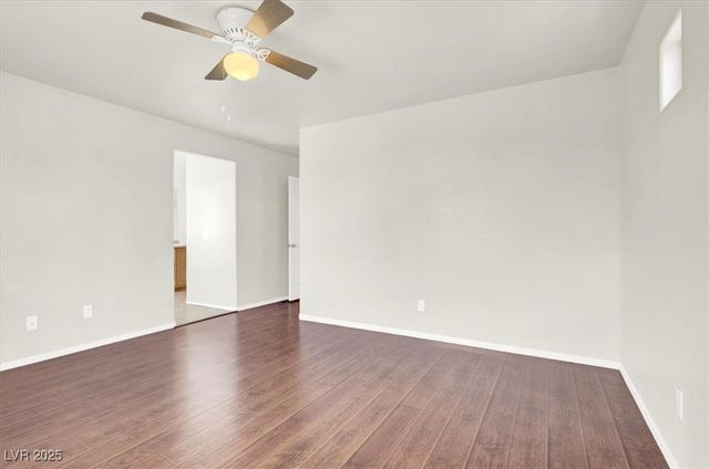 6909 Graceful Cloud Avenue, Henderson, NV 89011