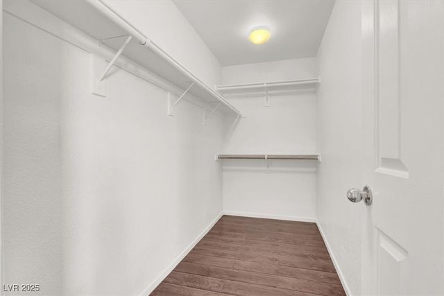 6909 Graceful Cloud Avenue, Henderson, NV 89011