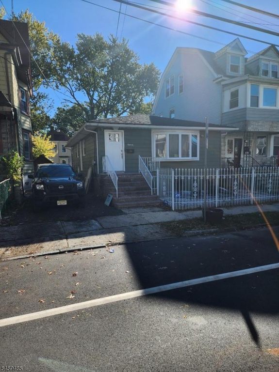 70 Columbia Ave, Newark City, NJ 07106 — exterior
