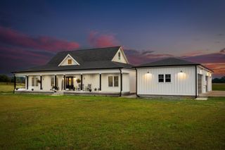 1074 Pair Six Dr, Springfield, TN 37172