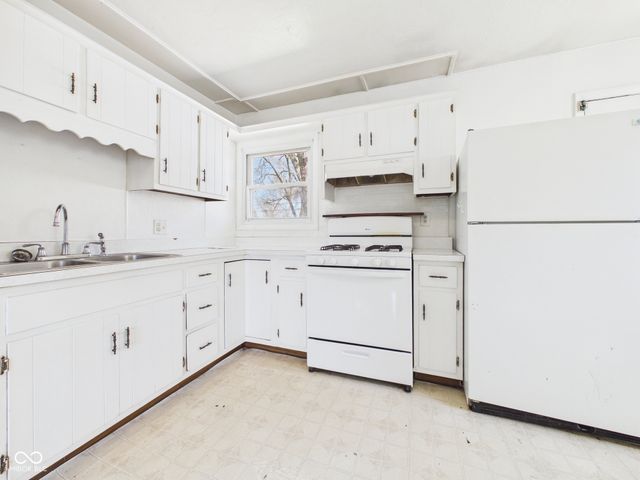 2822 Apache Drive, Anderson, IN 46012