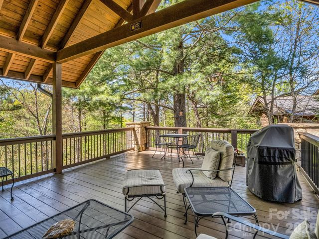 16 Panther Gap Road, Black Mountain, NC 28711