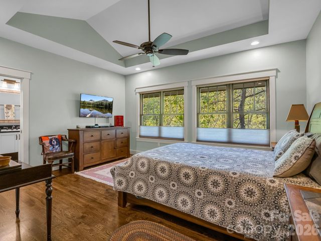 16 Panther Gap Road, Black Mountain, NC 28711