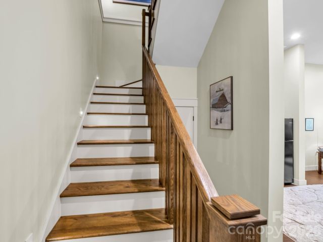 16 Panther Gap Road, Black Mountain, NC 28711