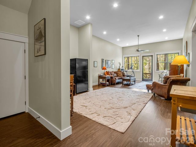 16 Panther Gap Road, Black Mountain, NC 28711
