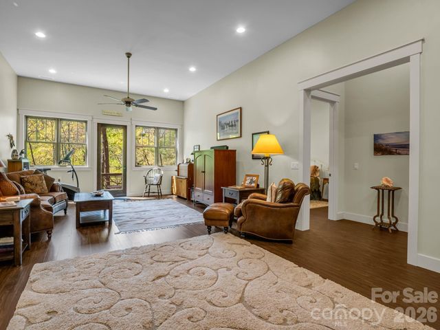16 Panther Gap Road, Black Mountain, NC 28711