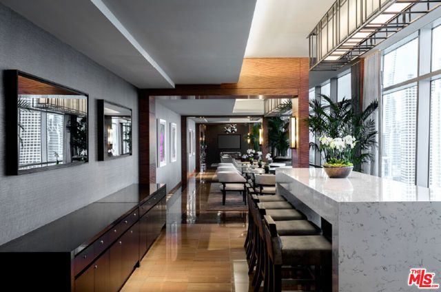 900 W Olympic Boulevard 38F, Los Angeles, CA 90015