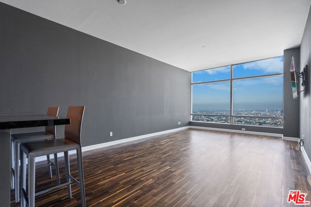 900 W Olympic Boulevard 38F, Los Angeles, CA 90015