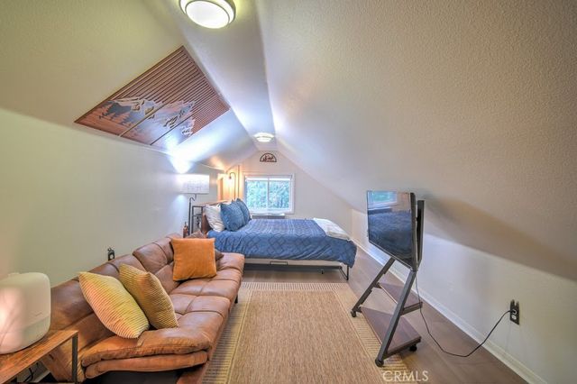582 Rose Lane, Twin Peaks, CA 92391