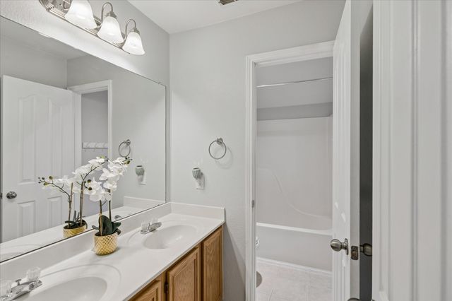 5948 Hillview Drive, Watauga, TX 76148