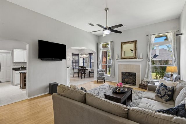 5948 Hillview Drive, Watauga, TX 76148