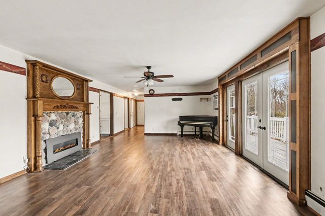 11303 W Dr N, Bellevue, MI 49021