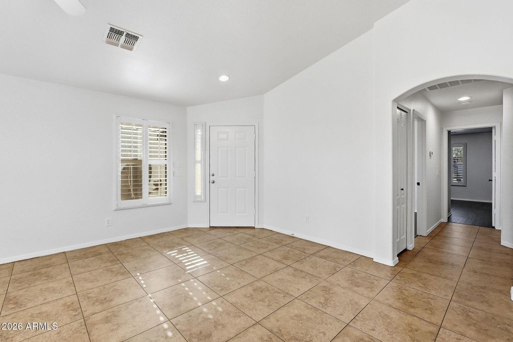 15866 W TARA Lane, Surprise, AZ 85374 — photo 3