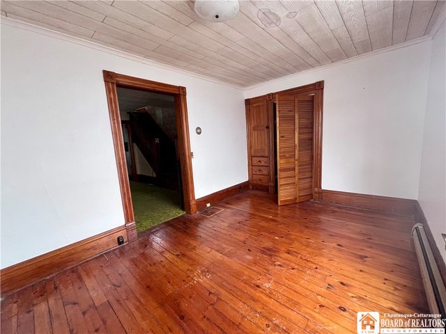 24 Washington Street, New Albion, NY 14719