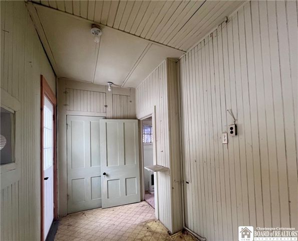 24 Washington Street, New Albion, NY 14719