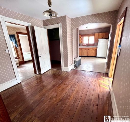 24 Washington Street, New Albion, NY 14719